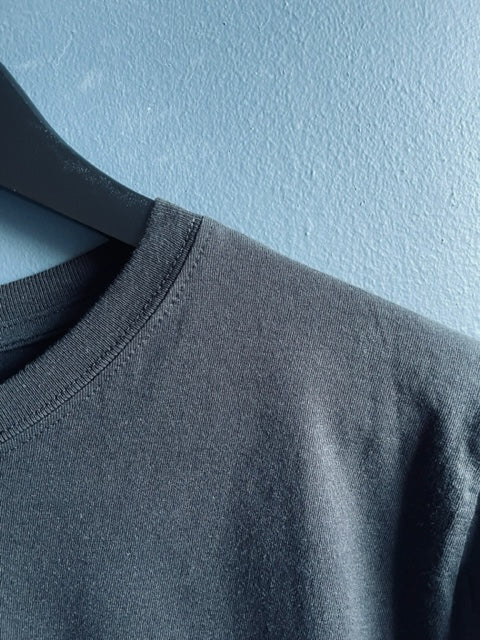 GM Icon logo Tonal Black Unisex Tee Shirt